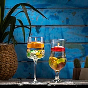 Suyun Üzerindeki Işıltı <br> 4'lü Yüzen Mum